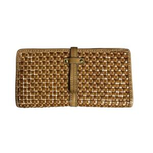 Patricia Nash Woven Zenale Wallet in Sand